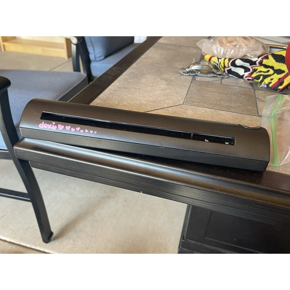 Original Doxie scanner (model DX100